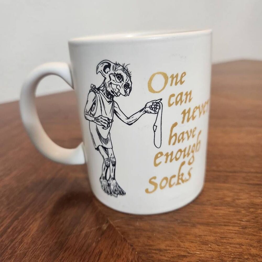 Dobby "One can never have enough socks" mug